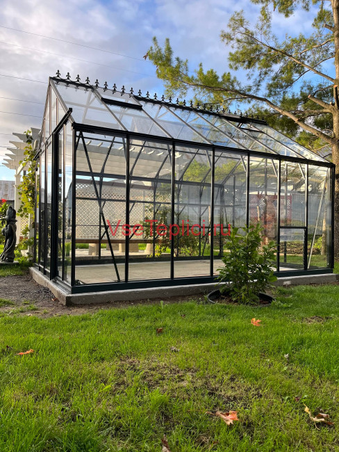 Алюминиевая теплица "TeploGarden" M 9 кв. м. 3,06*3,06 Алюминиевая теплица "TeploGarden" M 9 кв. м. 3,06*3,06